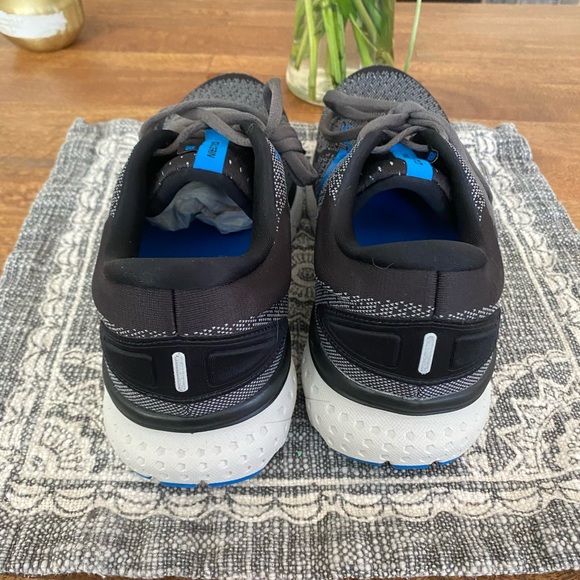 New Brooks Sneakers main image 5